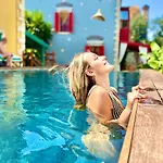 ホテル Wellness Garden アラカティ