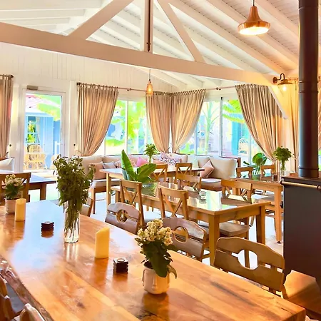 Wellness Garden 酒店 *