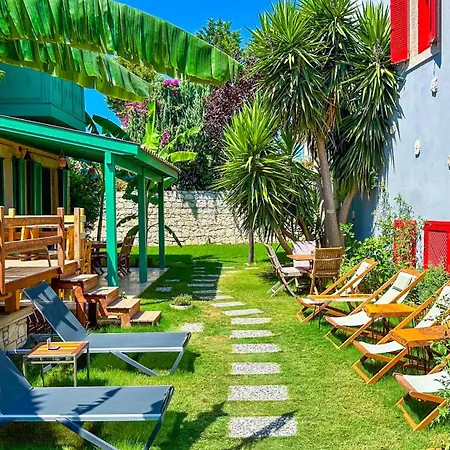 Отель Wellness Garden Алачати