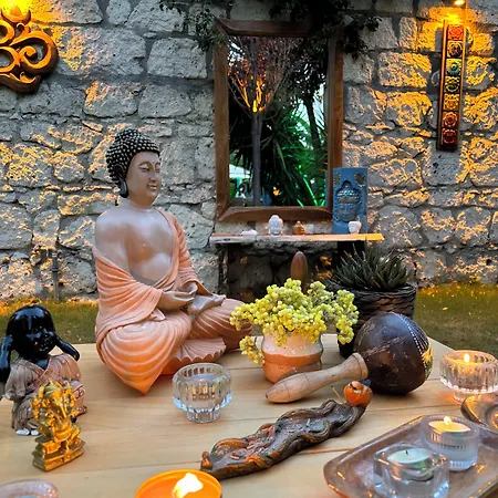 Отель Wellness Garden Алачати